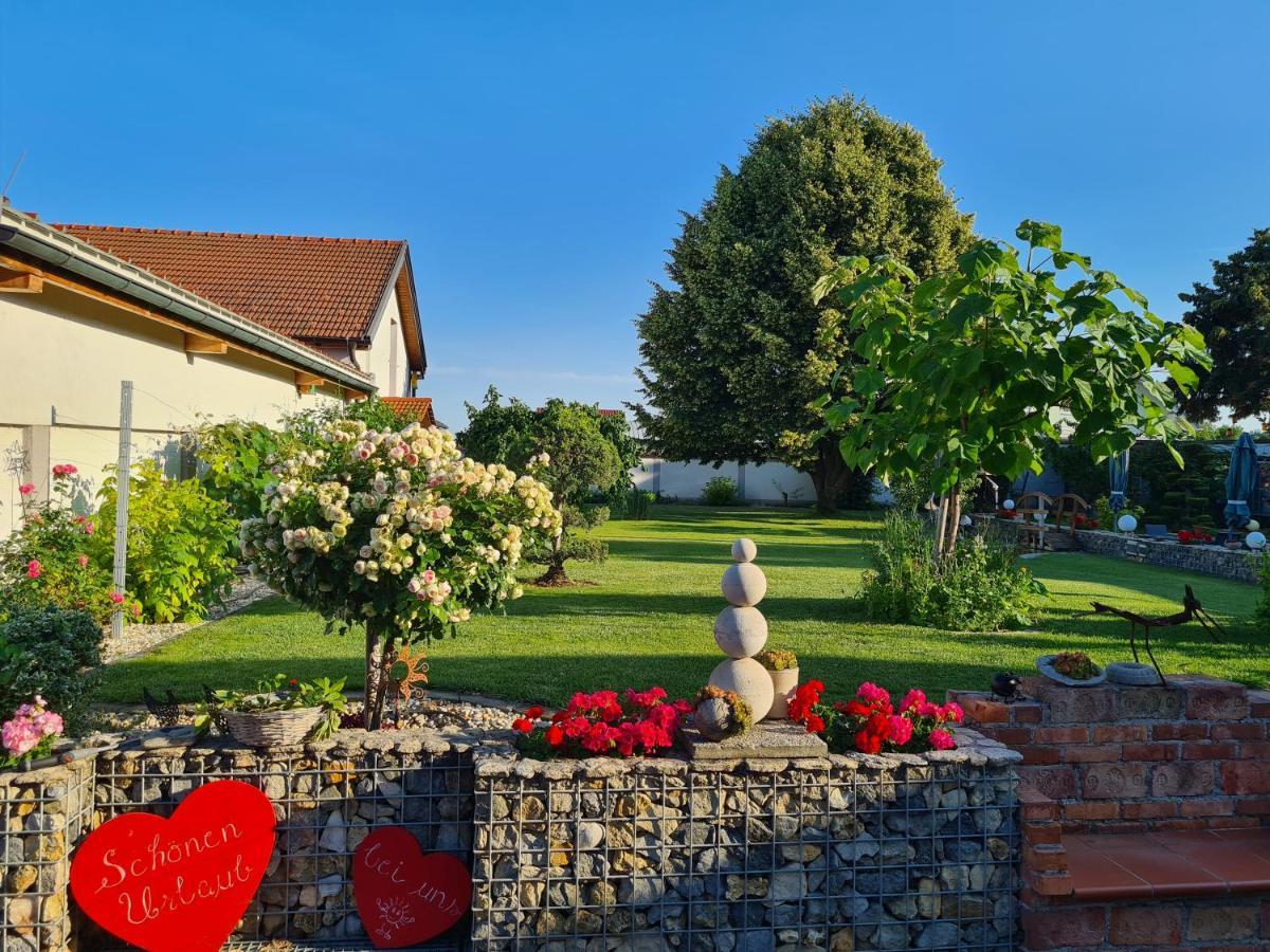 Pension Sonnenhof Morbisch am See Bagian luar foto