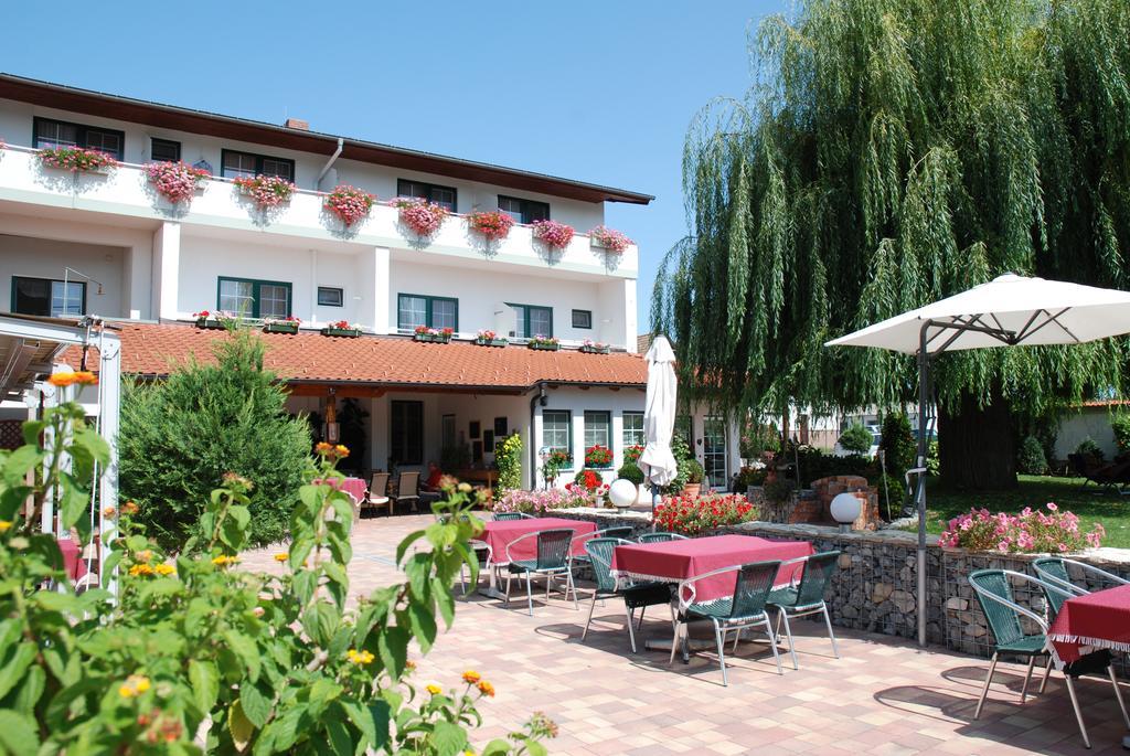 Pension Sonnenhof Morbisch am See Bagian luar foto