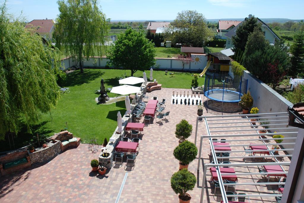 Pension Sonnenhof Morbisch am See Bagian luar foto